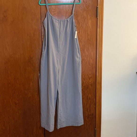 Grey romper overall jumpsuit - Picture 2 of 10